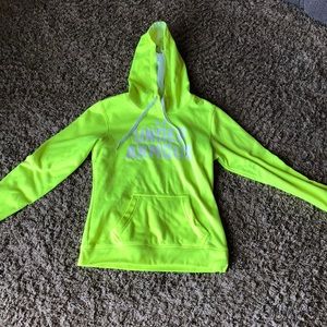 Under Armor sweatshirt